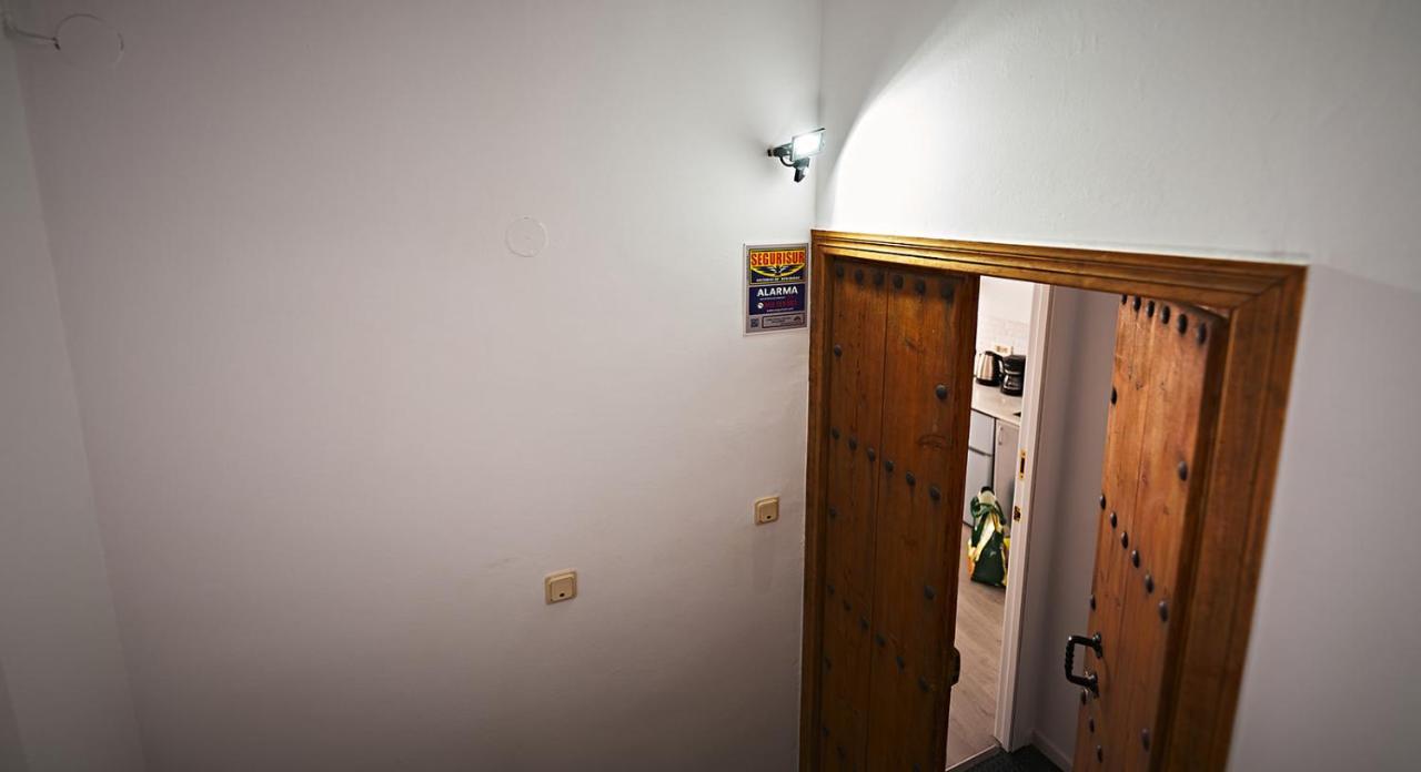 Apartamentos Infantes 28 Ronda Bagian luar foto
