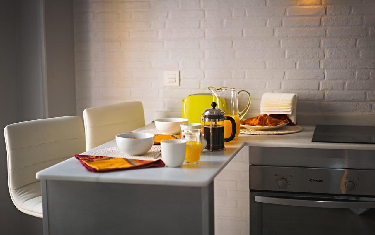 Apartamentos Infantes 28 Ronda Bagian luar foto