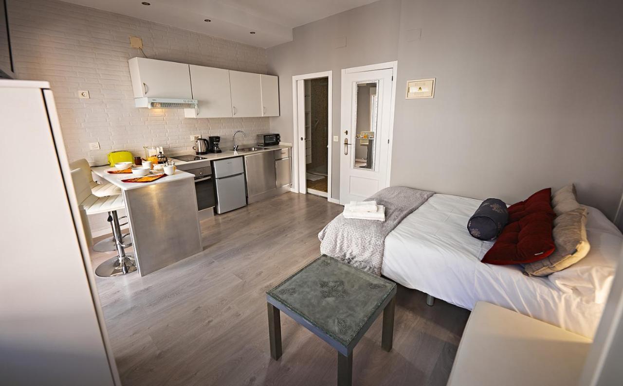 Apartamentos Infantes 28 Ronda Bagian luar foto