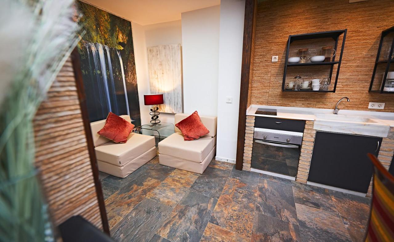 Apartamentos Infantes 28 Ronda Bagian luar foto