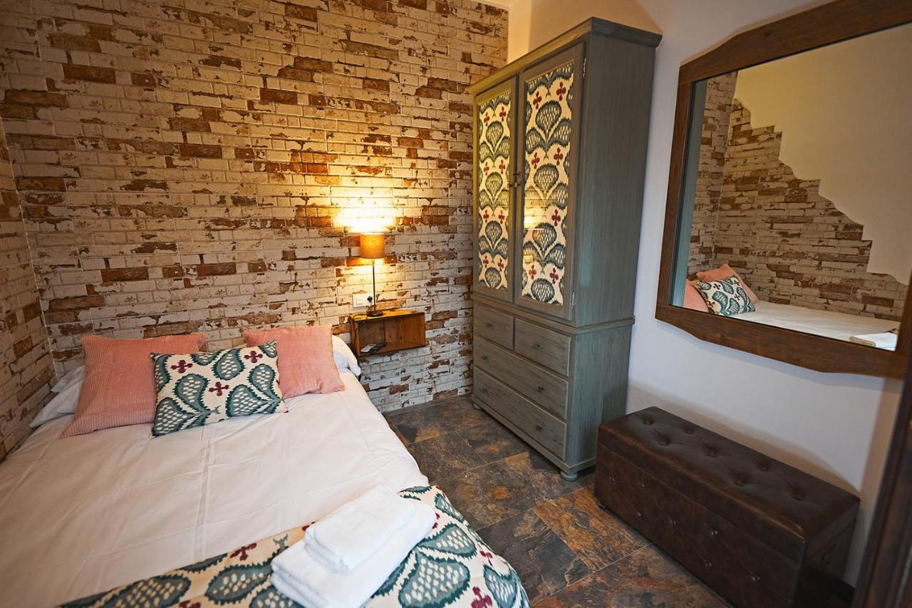 Apartamentos Infantes 28 Ronda Bagian luar foto